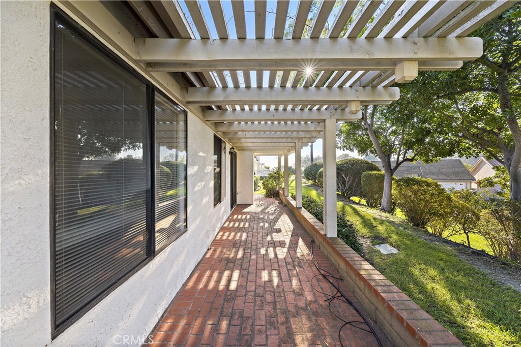 28402 Pacheco Mission Viejo, CA 92692 - Photo 23 of 40