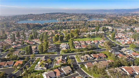 $899,999 | 28402 Pacheco, Mission Viejo, CA 92692
