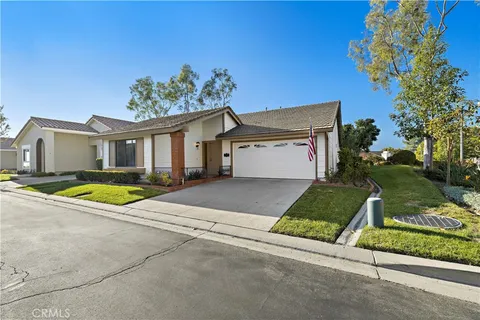 $949,900 | 28402 Pacheco, Mission Viejo, CA 92692