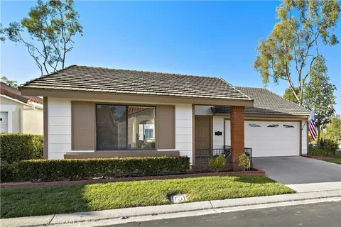 $949,900 | 28402 Pacheco, Mission Viejo, CA 92692