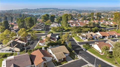 $949,900 | 28402 Pacheco, Mission Viejo, CA 92692