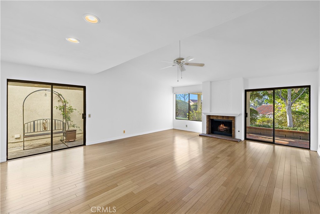 28402 Pacheco Mission Viejo, CA 92692 - Photo 6 of 40