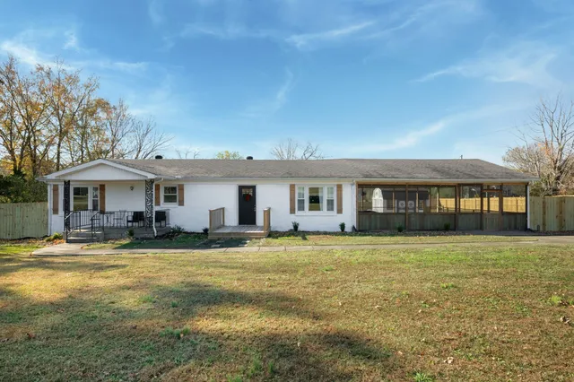 $299,900 | 3205 Sylvia Road, Dickson, TN 37055