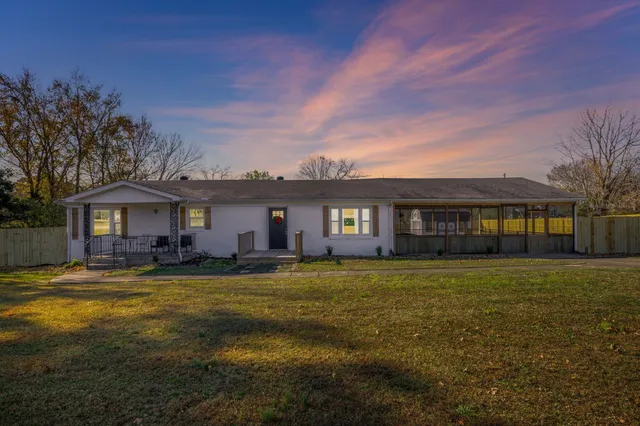 $299,900 | 3205 Sylvia Road, Dickson, TN 37055