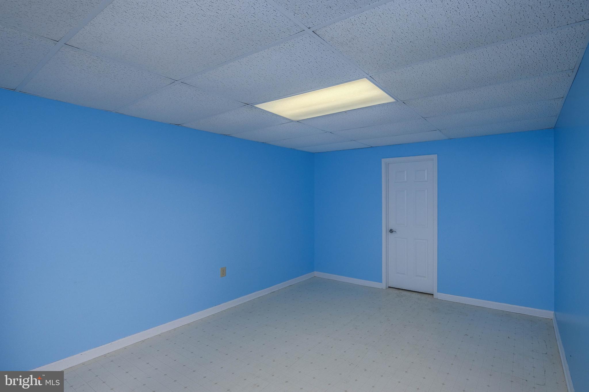 217 Silver Bell Lane Luray, VA 22835 - Photo 62 of 103 Other office space/storage
