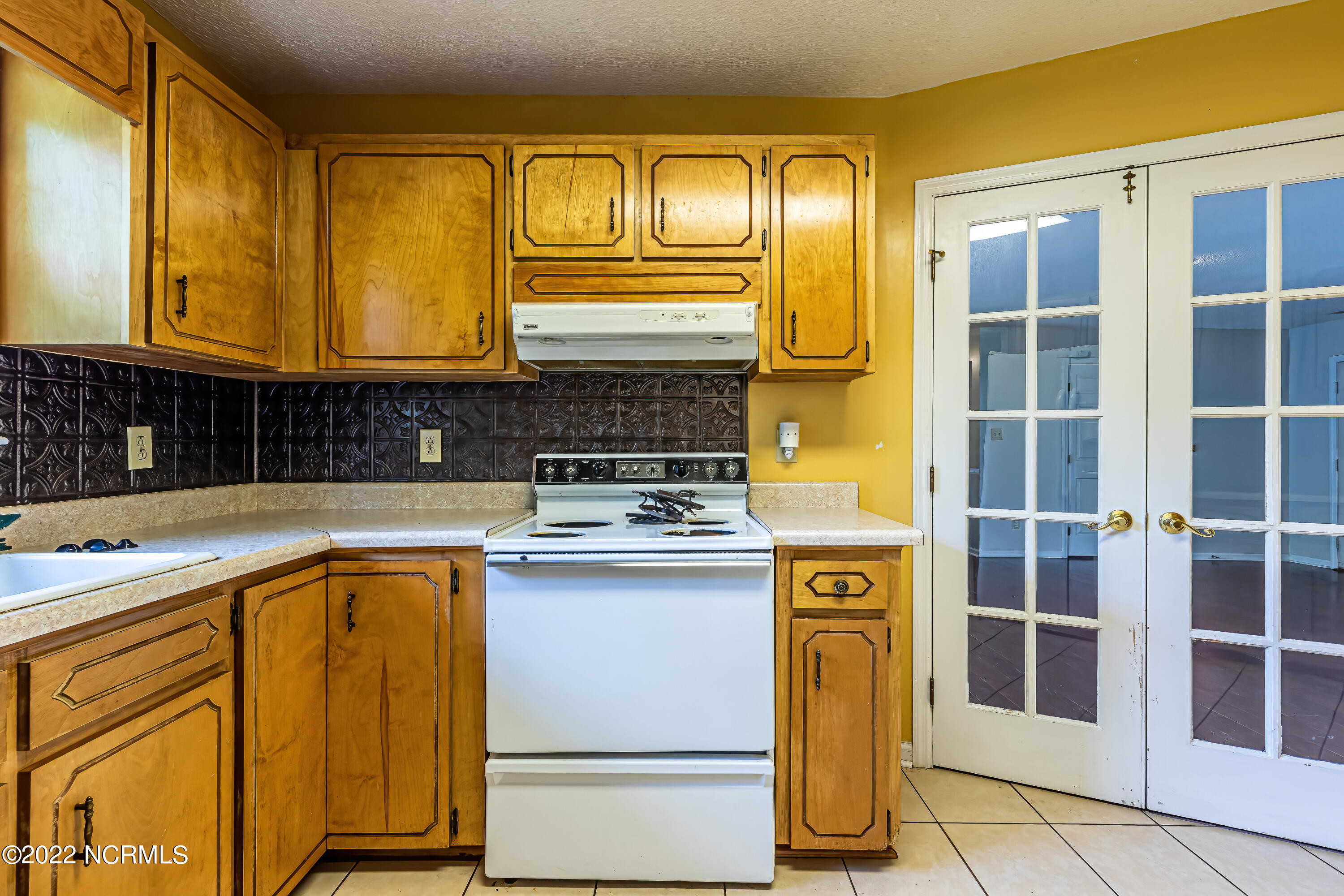 522 Fox Run Road Jacksonville, NC 28546 - Photo 12 of 45 amanda (13 of 50)