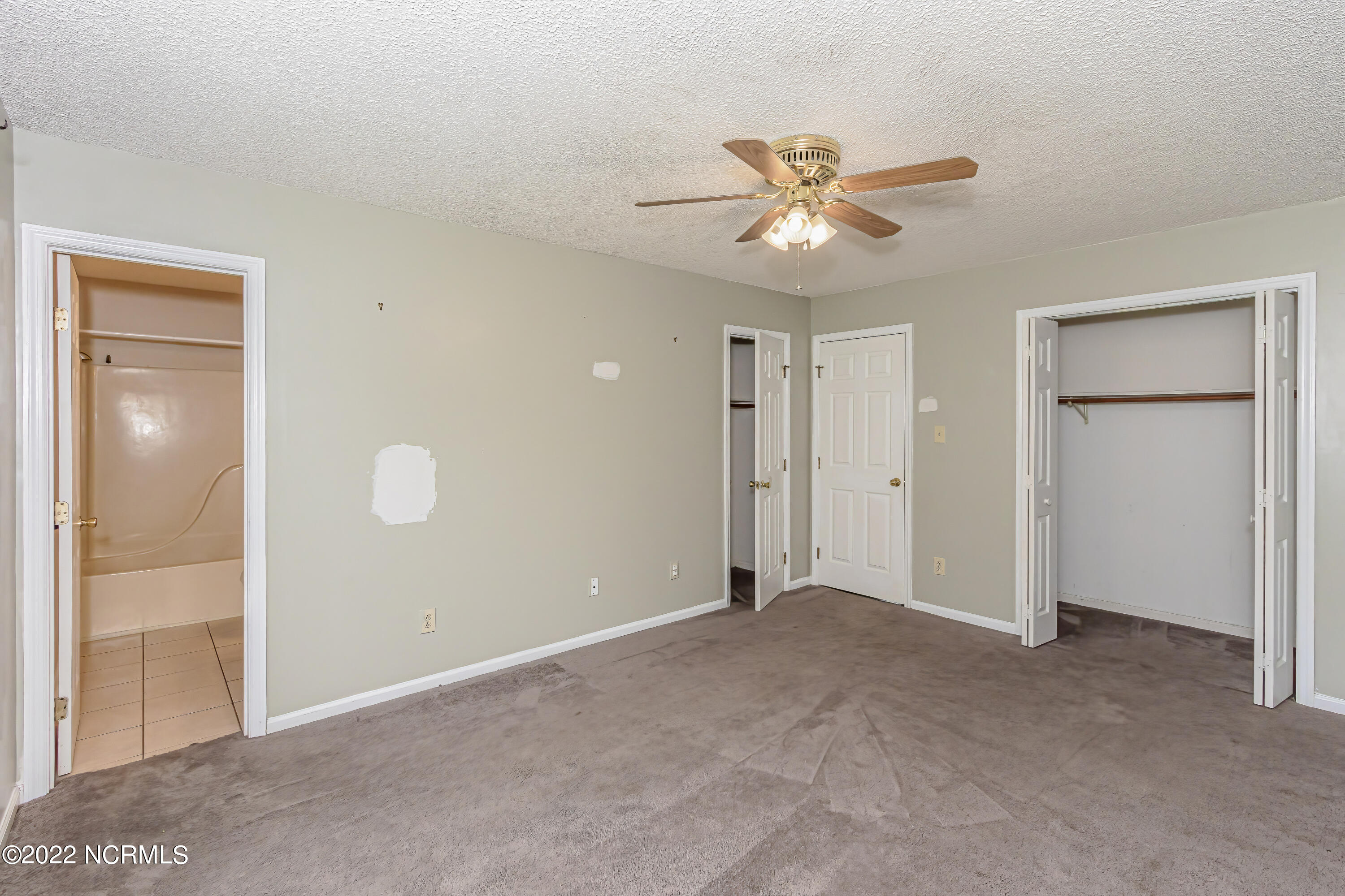 522 Fox Run Road Jacksonville, NC 28546 - Photo 29 of 45 amanda (34 of 50)