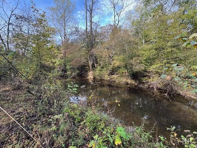 $475,000 | 827 Wolf Creek Lane, Appomattox, VA 24522