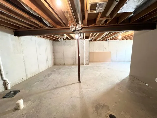 $370,000 | 16485 Blair Street, Gardner, KS 66030