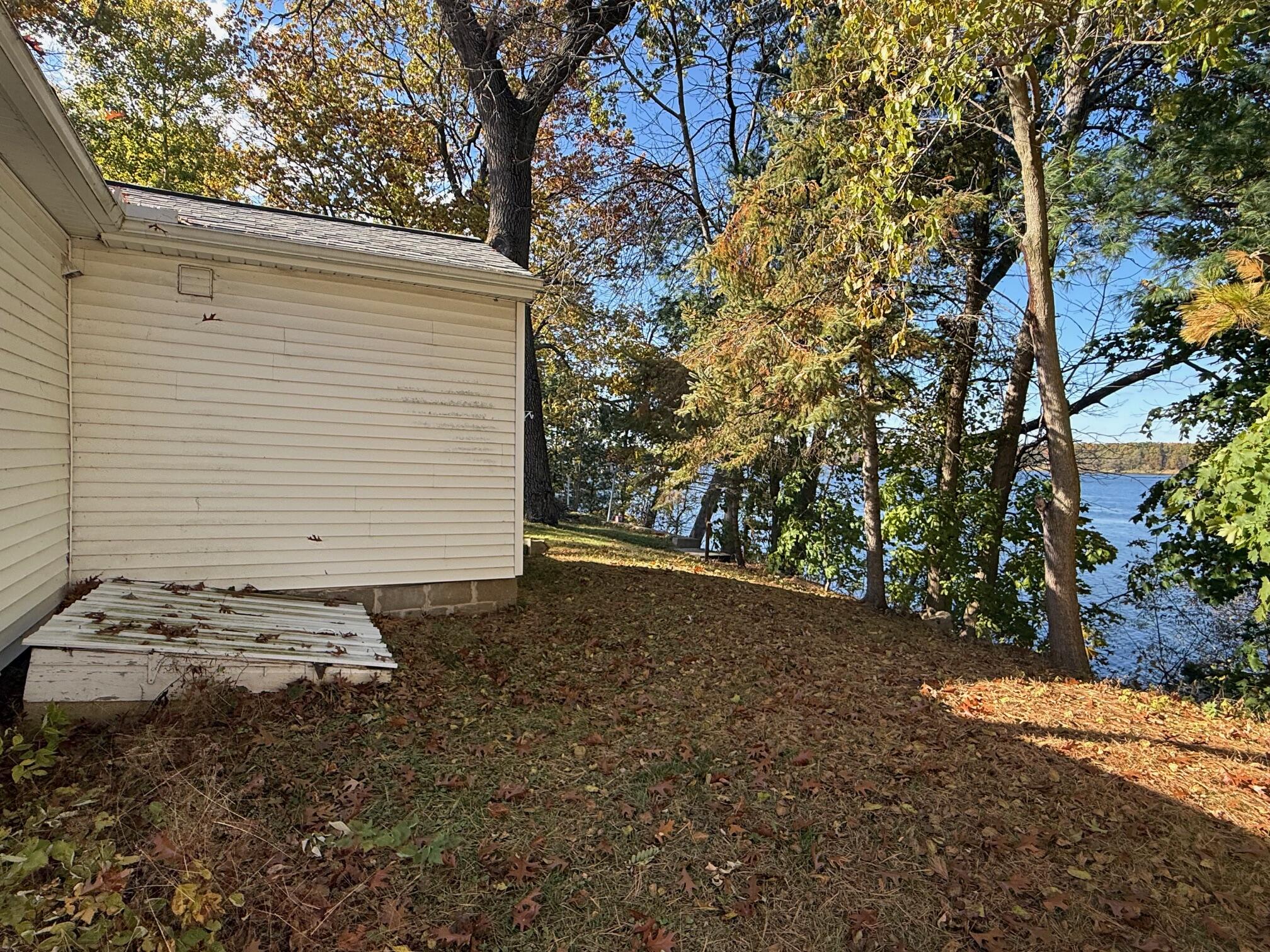 4166 West Cty Road Montello, WI 53949 - Photo 6 of 23 IMG_1394