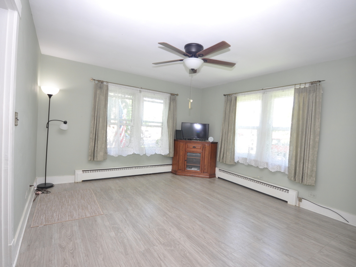 35909 North Helendale Road Ingleside, IL 60041 - Photo 6 of 26