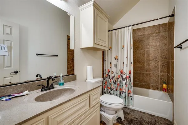 $2,995 | 13704 Blueberry Hill Drive, Little Elm, TX 75068