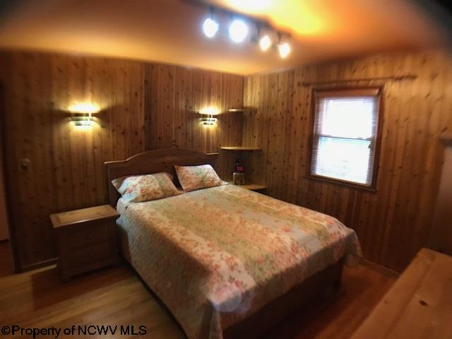 293 West Street Reedsville, WV 26547 - Photo 9 of 16 Gallery Image 9