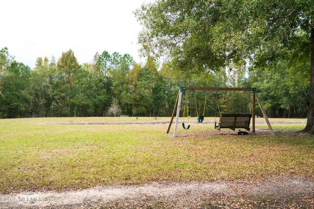 a view of outdoor space yard and green space