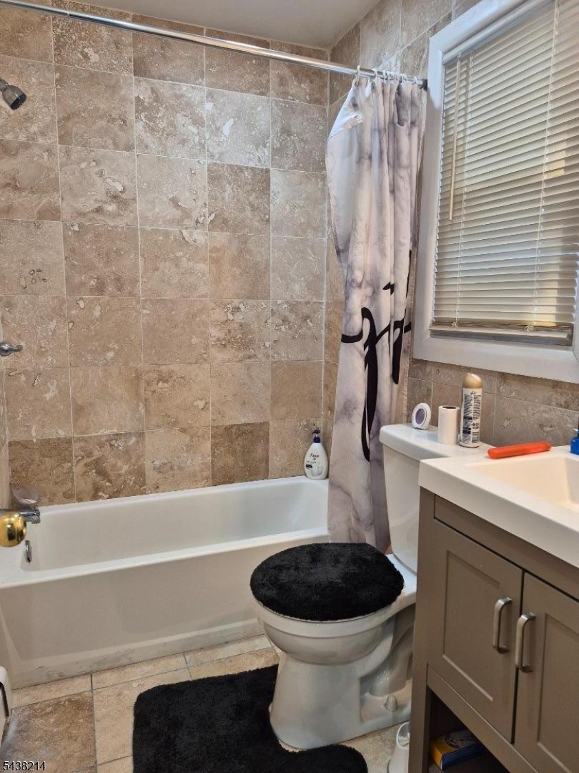 369 East 28th Street Paterson, NJ 07514 - Photo 12 of 15