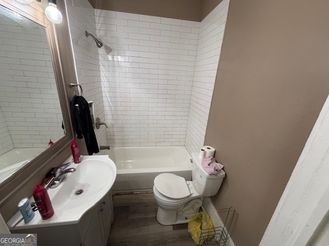 312 Grady Avenue Northeast Rome, GA 30161 - Photo 11 of 12 a bathroom with a sink toilet and shower