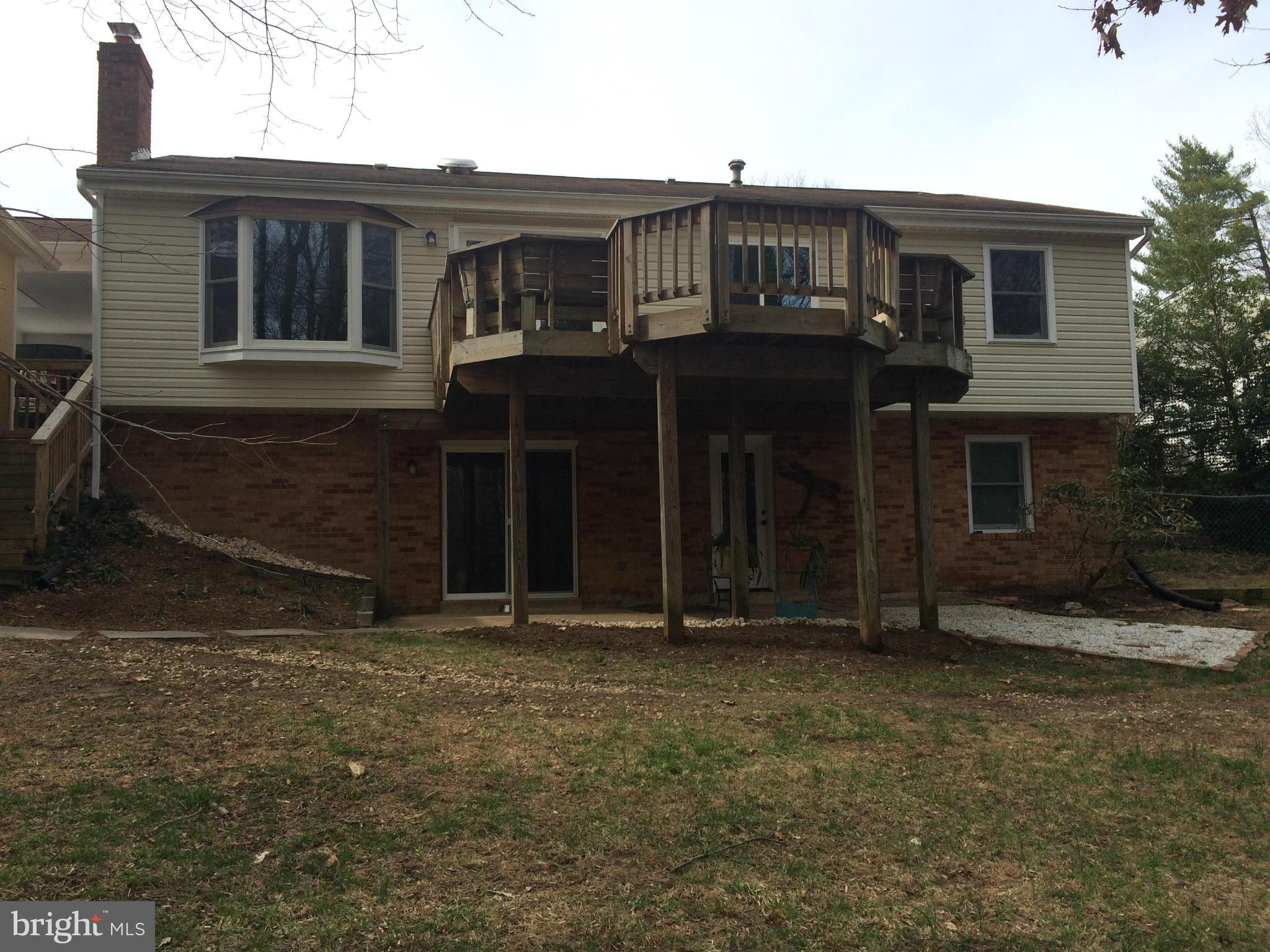 6131 Roxbury Avenue Springfield, VA 22152 - Photo 29 of 30 Back of House