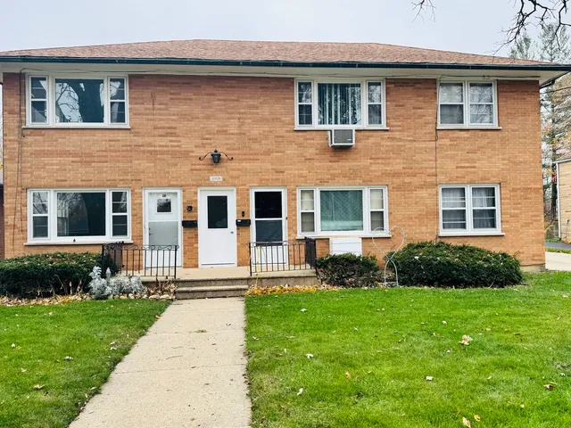 $1,300 | 1009 Victoria, Unit 1N, Antioch, IL 60002