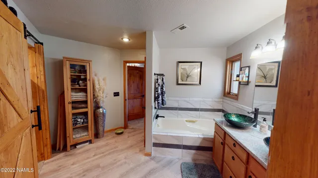 $2,237,750 | 12830 East Thunder Rdg Road, Parks, AZ 86018