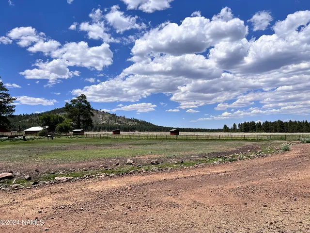 $2,237,750 | 12830 East Thunder Rdg Road, Parks, AZ 86018