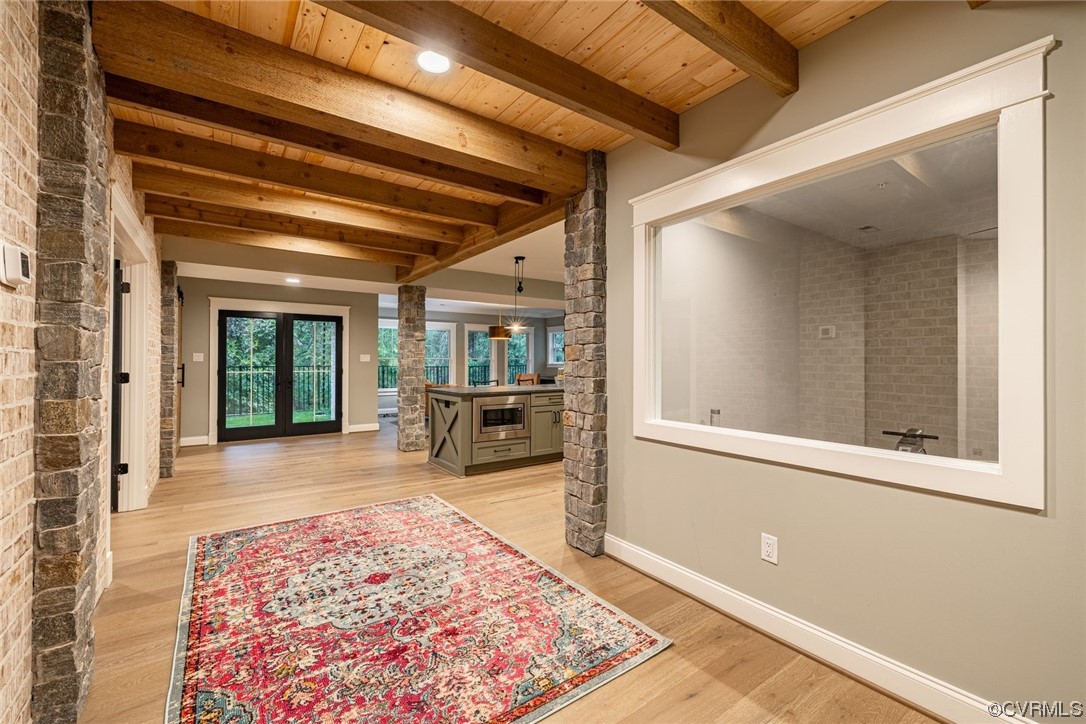 3508 Ormiston Grove Circle Henrico, VA 23233 - Photo 42 of 50 a view of a hallway with wooden floor and furniture