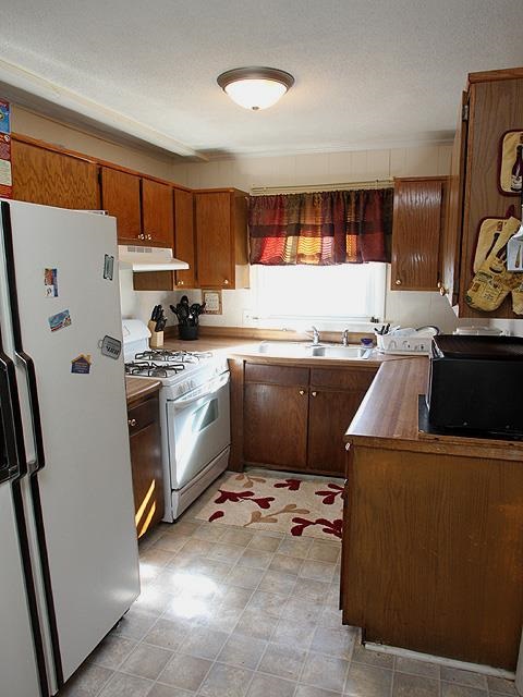 709 Coleman Street Raleigh, NC 27610 - Photo 3 of 6