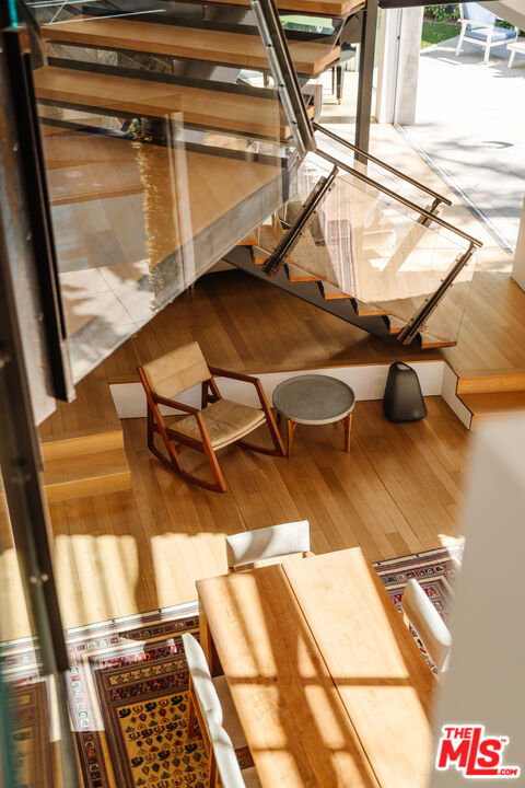 562 Stassi Lane Santa Monica, CA 90402 - Photo 10 of 31