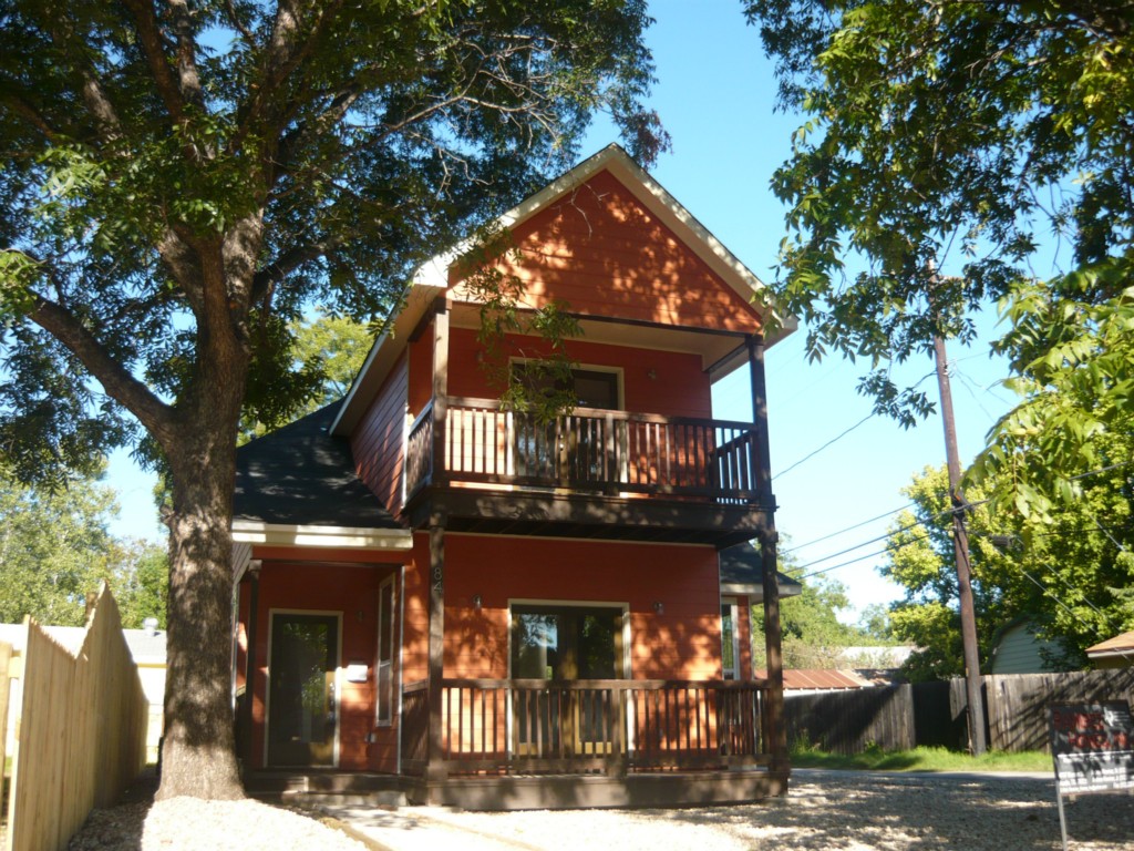 84 Anthony Street Austin, TX 78702 - Photo 1 of 1