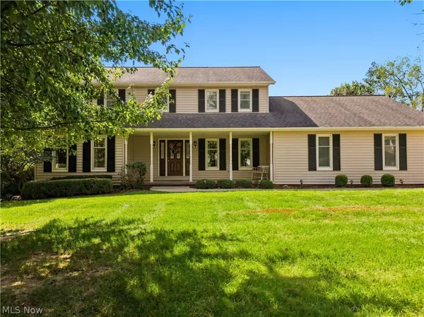 $459,000 | 3715 Greenbriar Drive, Zanesville, OH 43701