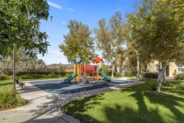 $429,999 | 1800 East Lakeshore Drive, Lake Elsinore, CA 92530