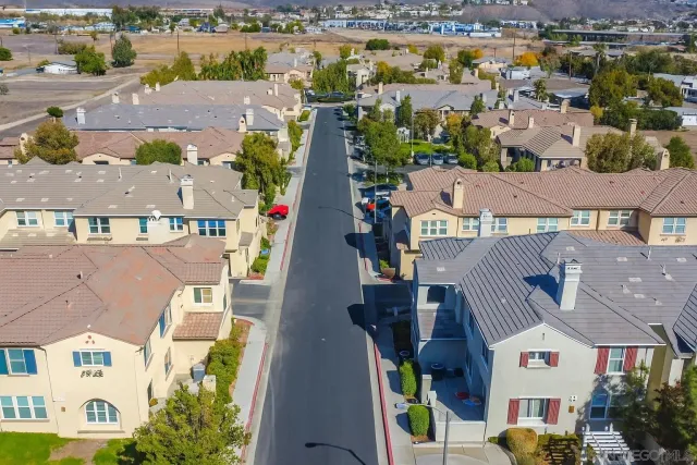 $429,999 | 1800 East Lakeshore Drive, Lake Elsinore, CA 92530