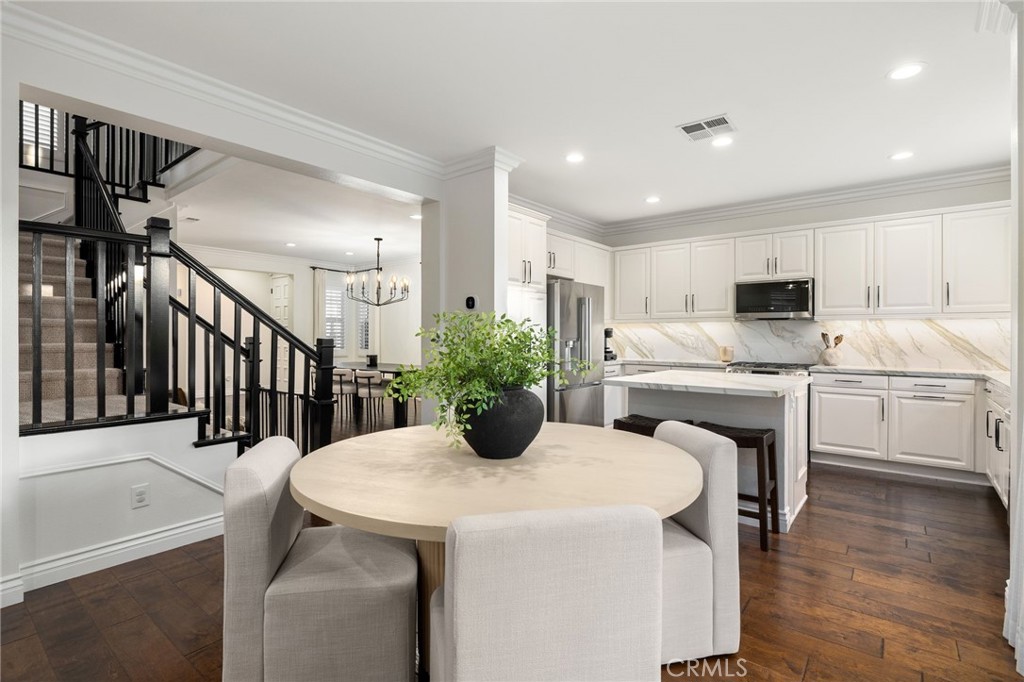 1767 Seth Loop Upland, CA 91784 - Photo 10 of 60