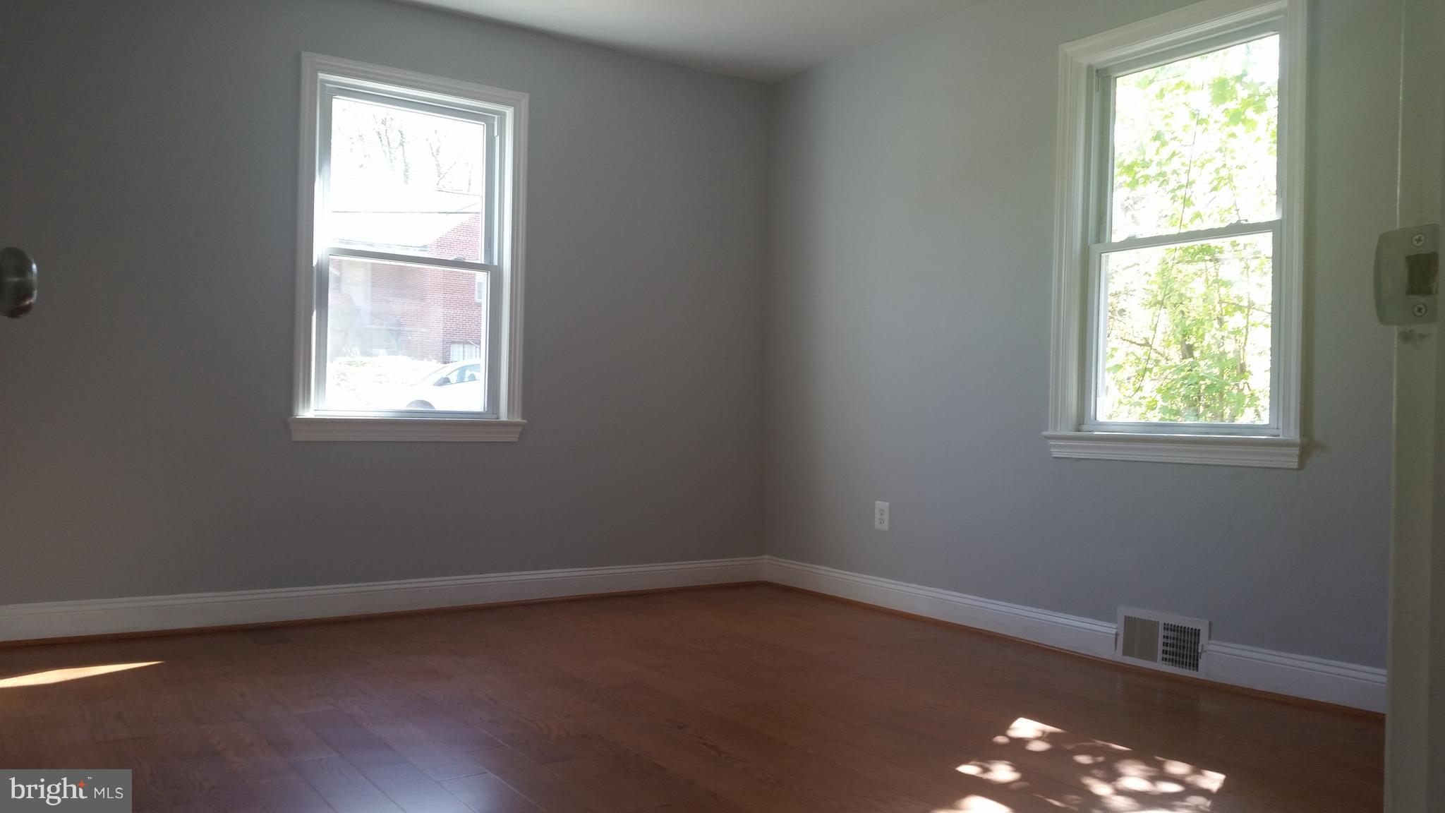2010 Amherst Road Hyattsville, MD 20783 - Photo 9 of 26 Bedroom