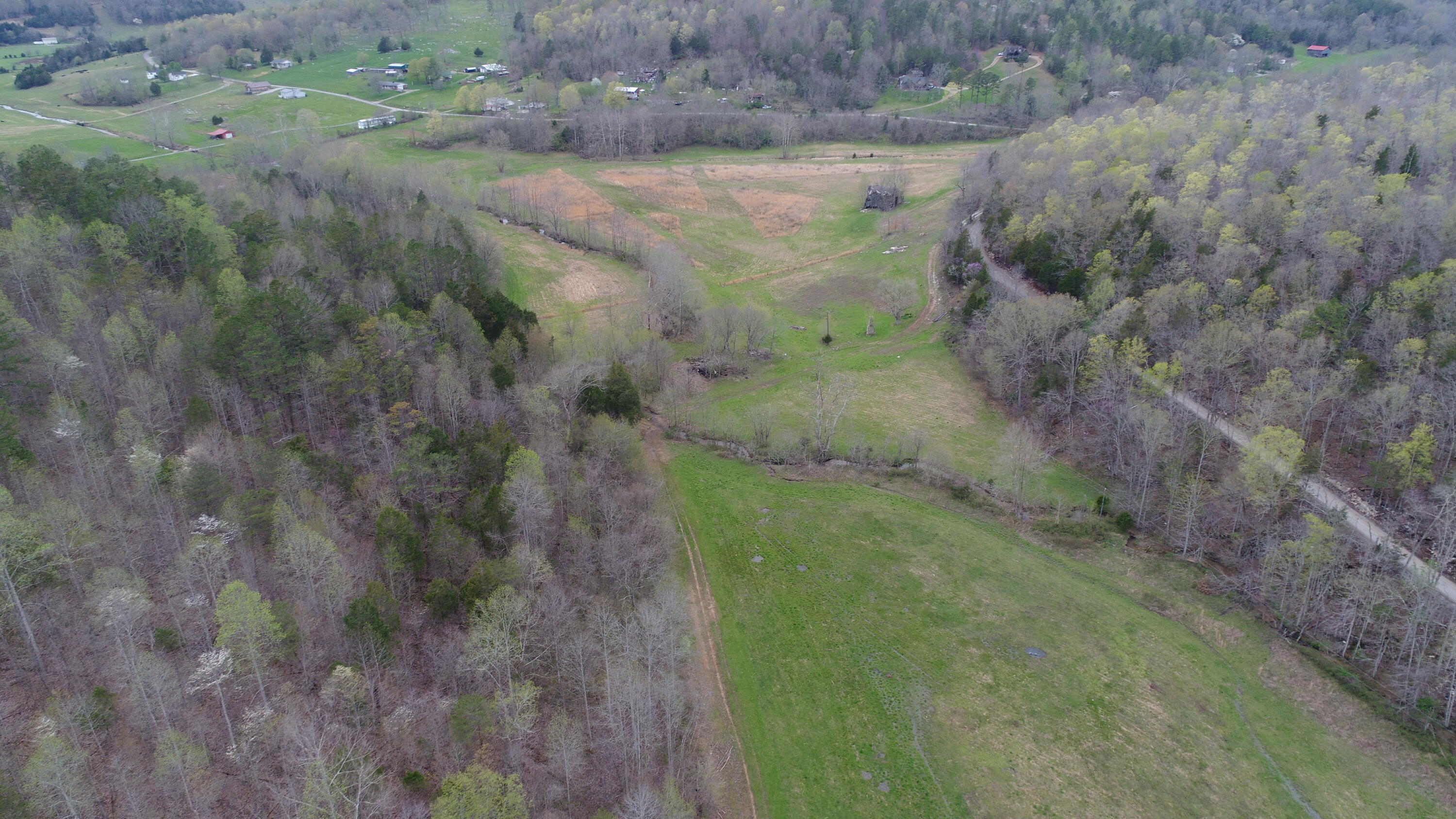 2499 Piney Grove Road Somerset, KY 42501 - Photo 14 of 34 DJI_0875