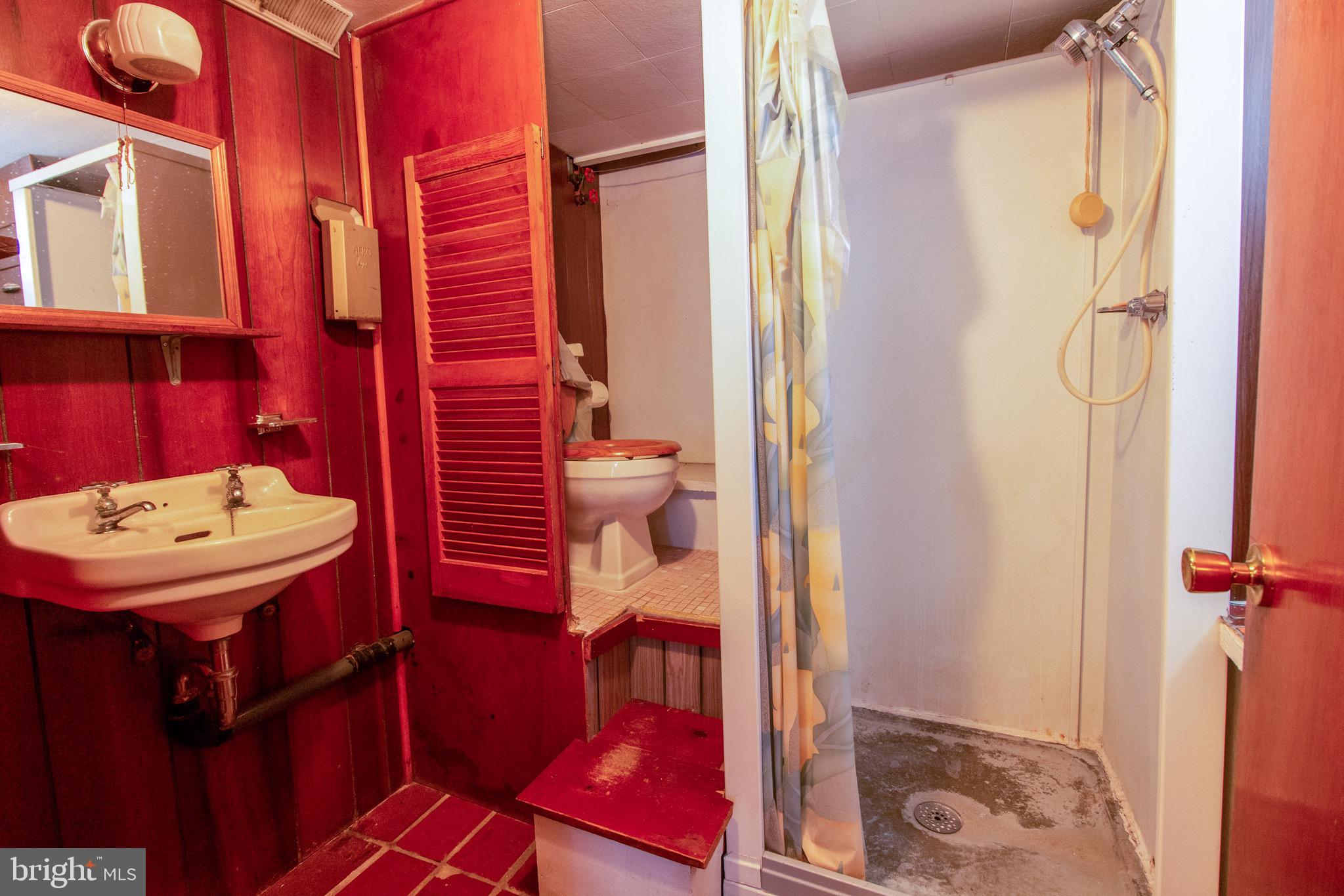 230 Oakwood Road Baltimore, MD 21222 - Photo 31 of 45 Gallery Image 31