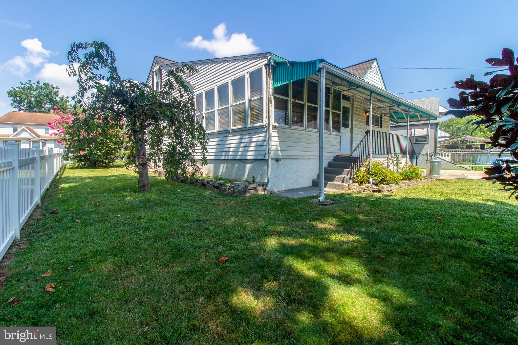230 Oakwood Road Baltimore, MD 21222 - Photo 5 of 45 Gallery Image 5