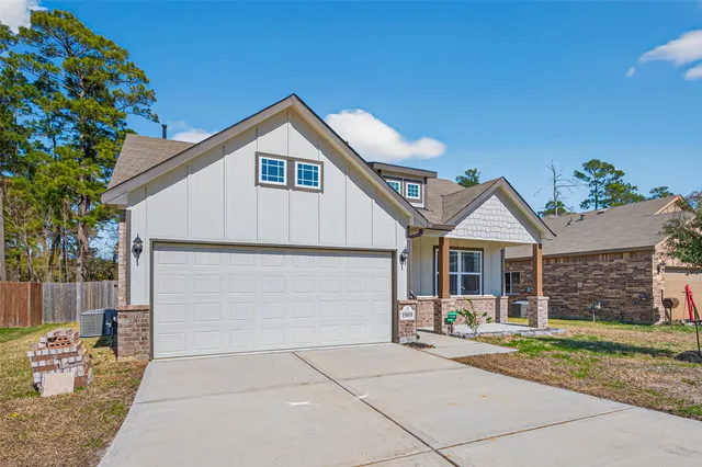 a view of house and outdoor space