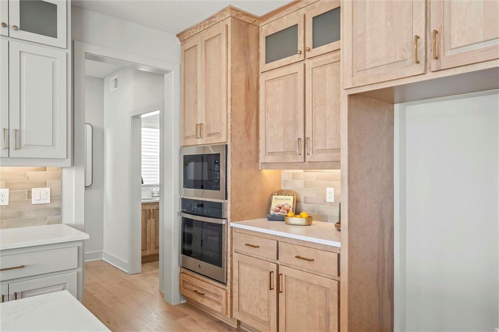 7923 Round Pr Street Shawnee, KS 66218 - Photo 11 of 37