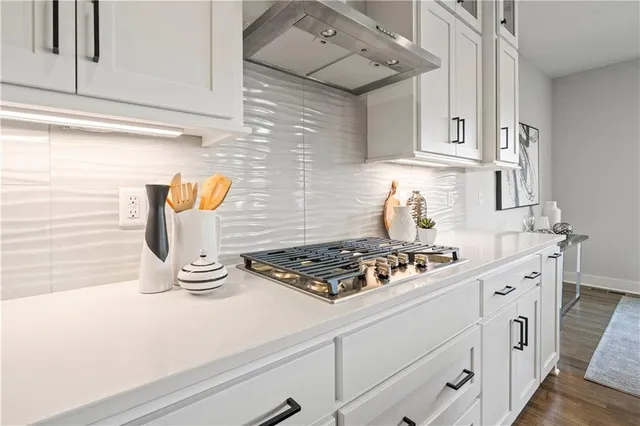 $877,900 | 7923 Round Pr Street, Shawnee, KS 66218