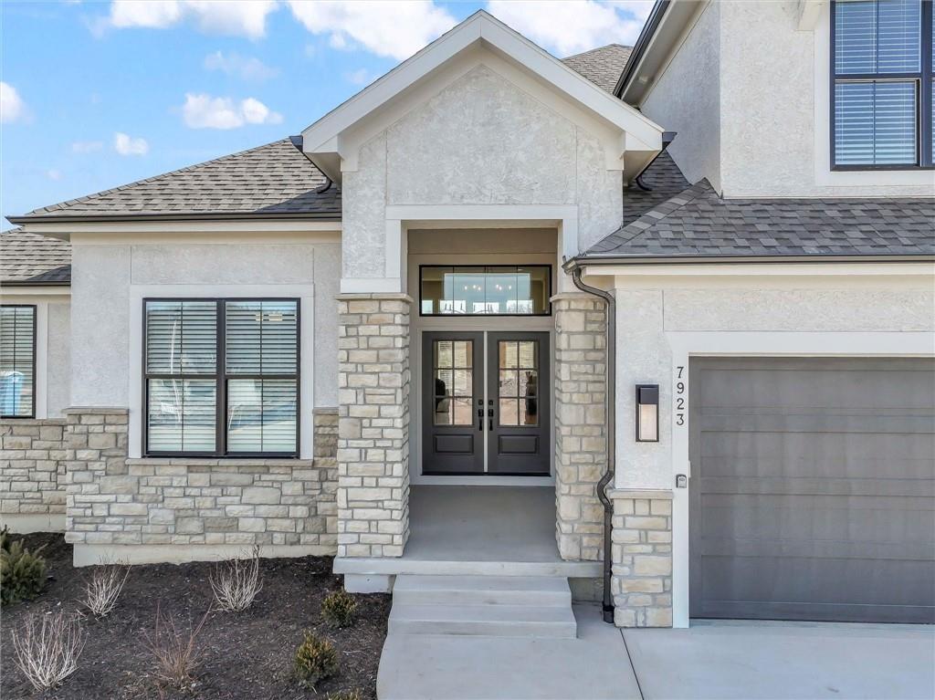 7923 Round Pr Street Shawnee, KS 66218 - Photo 3 of 37