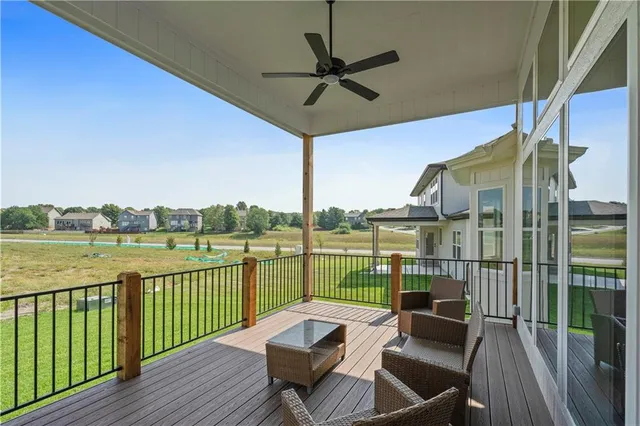 $877,900 | 7923 Round Pr Street, Shawnee, KS 66218