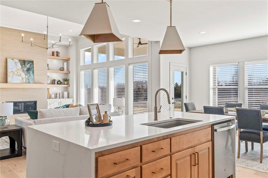 7923 Round Pr Street Shawnee, KS 66218 - Photo 10 of 37