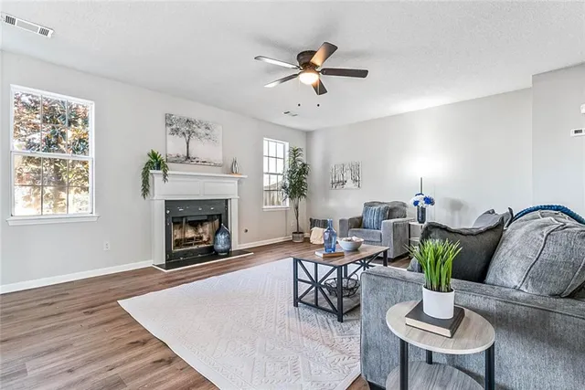 $325,000 | 628 Burtons Cove, Hampton, GA 30228