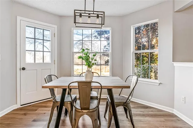 $325,000 | 628 Burtons Cove, Hampton, GA 30228