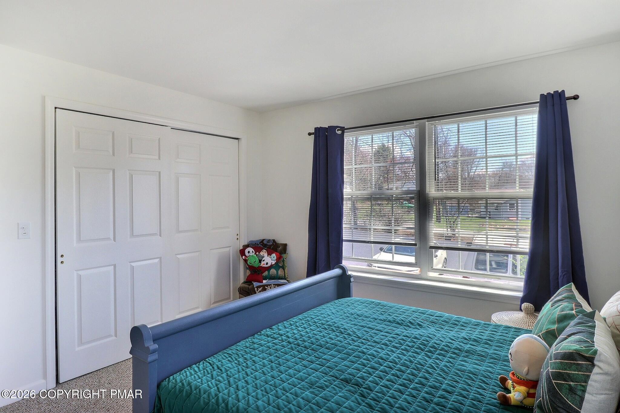 457 Hickory Valley Road Stroudsburg, PA 18360 - Photo 14 of 50 Middle Unit