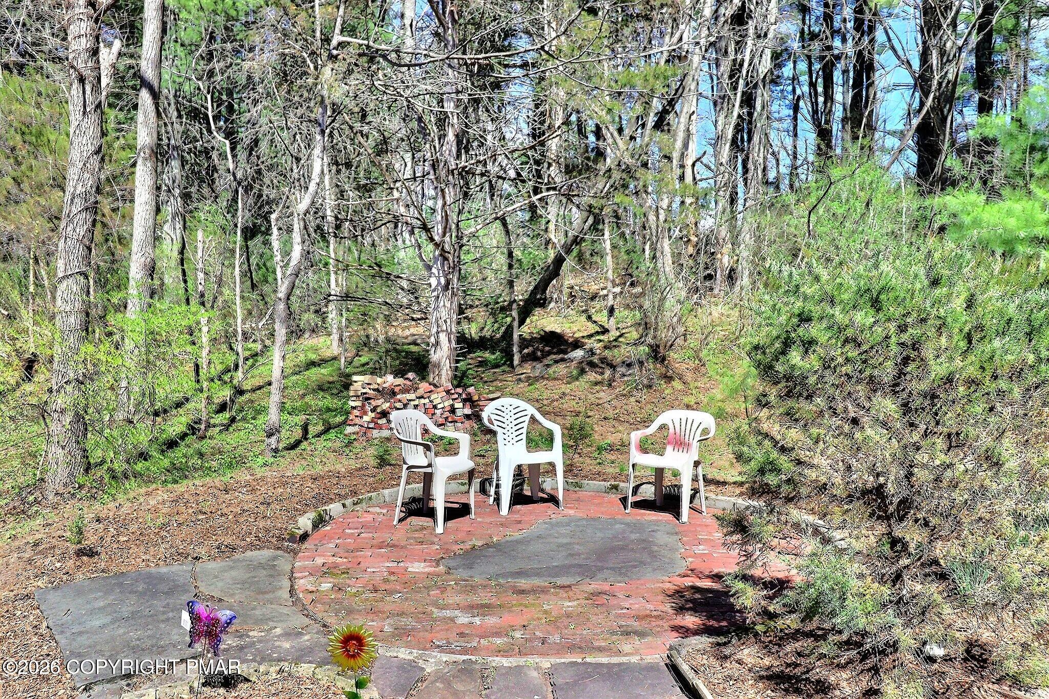 457 Hickory Valley Road Stroudsburg, PA 18360 - Photo 40 of 50 Patio