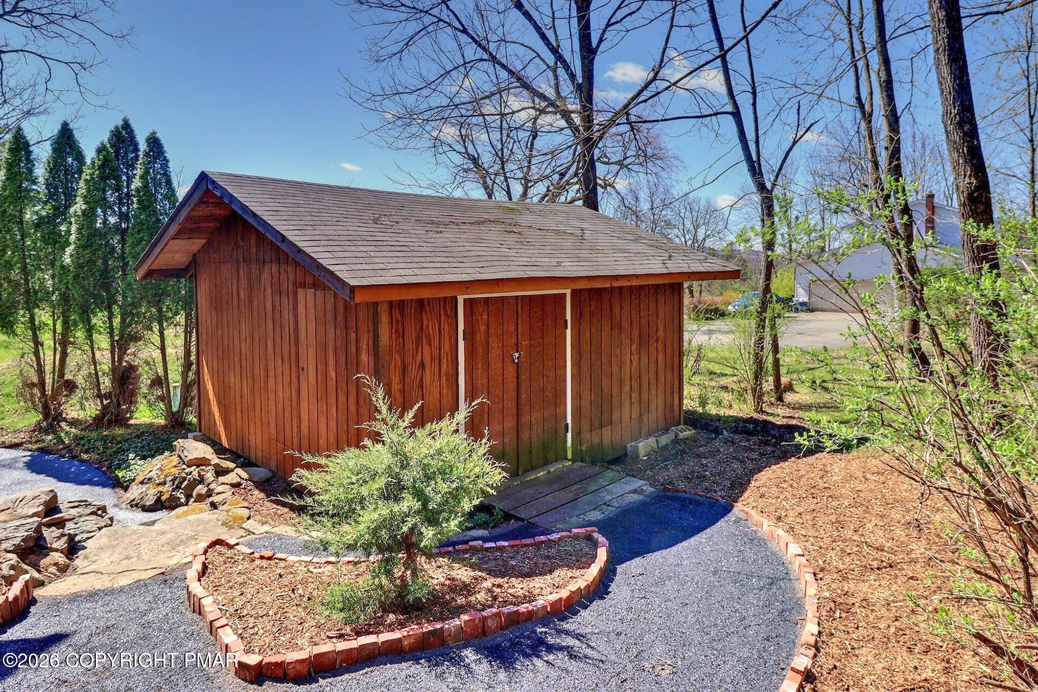 457 Hickory Valley Road Stroudsburg, PA 18360 - Photo 41 of 50 Shed