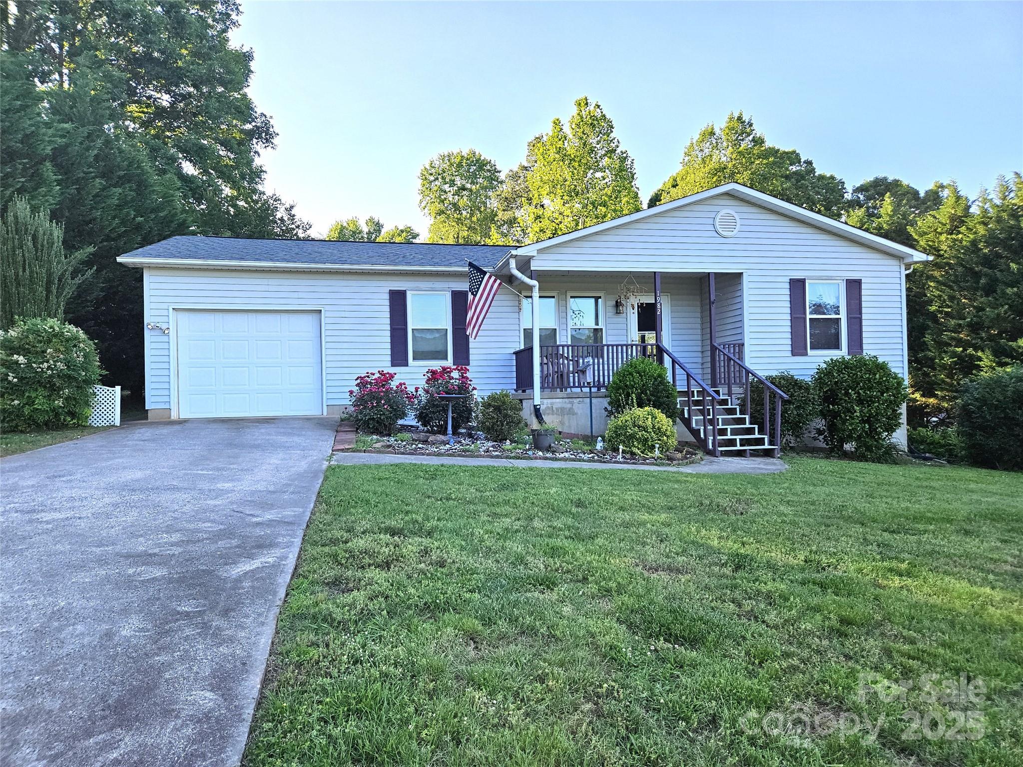1982 Conley Road Morganton, NC 28655 - Photo 1 of 31 Gallery Image 1