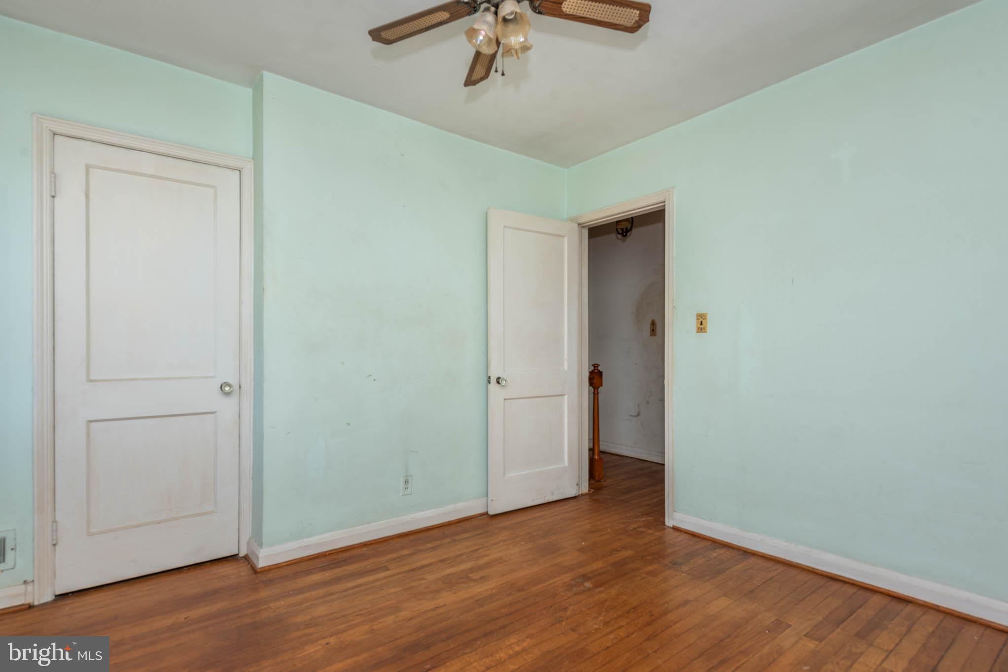 6910 Gough Street Baltimore, MD 21224 - Photo 8 of 21