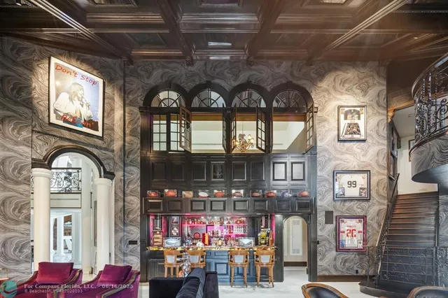 a view of entryway with a lot of stuff